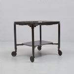 583013 Serving table